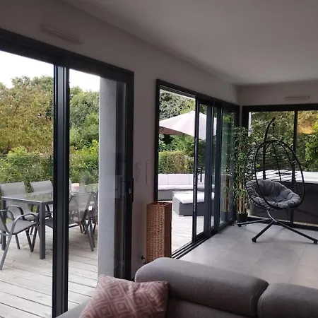House 6 People With Jacuzzi St Marc Sur 44 * Saint-Nazaire (Loire-Atlantique)