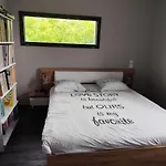 House 6 People With Jacuzzi St Marc Sur 44 * Saint-Nazaire