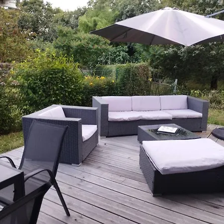 House 6 People With Jacuzzi St Marc Sur 44