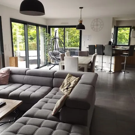 House 6 People With Jacuzzi St Marc Sur 44 Holiday home *