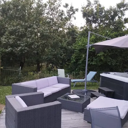 House 6 People With Jacuzzi St Marc Sur 44 Holiday home Saint-Nazaire (Loire-Atlantique)