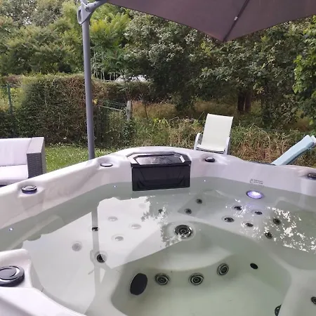 House 6 People With Jacuzzi St Marc Sur 44 * Saint-Nazaire (Loire-Atlantique)